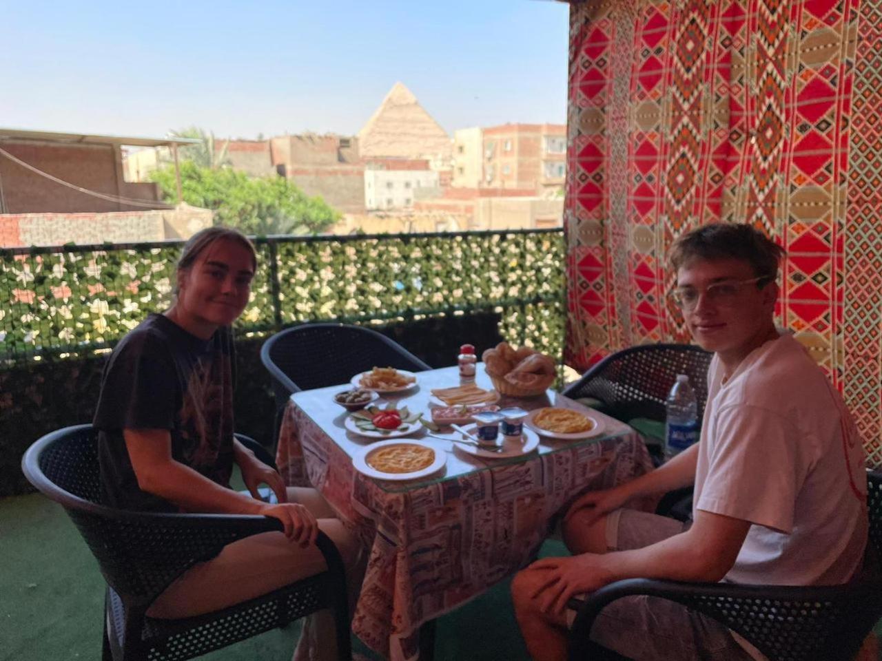 Bed and Breakfast Jana Pyramids View In 3 Kafret el-Gabal Exterior foto