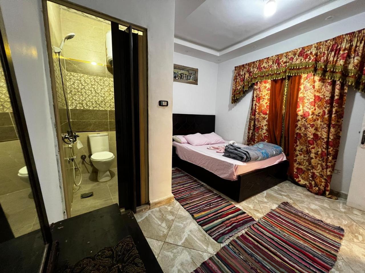 Bed and Breakfast Jana Pyramids View In 3 Kafret el-Gabal Exterior foto